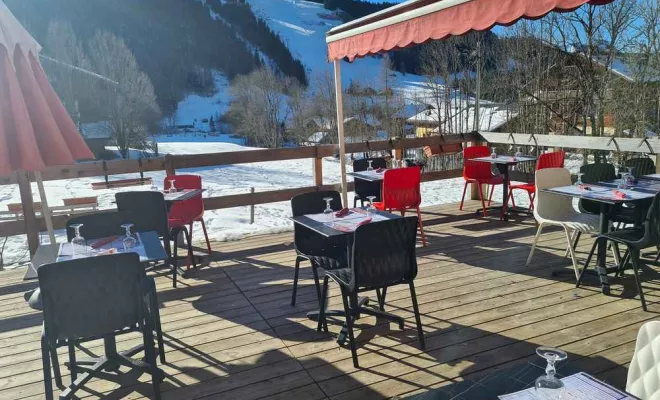 Restaurant traditionnel, La Chapelle-d'Abondance, La Taverne d'Ici et d'Ailleurs
