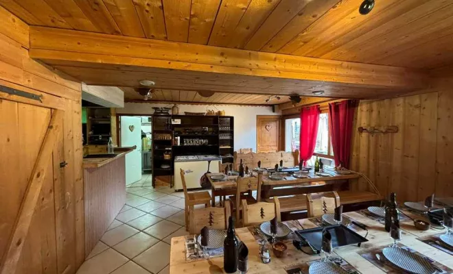 Restaurant traditionnel, La Chapelle-d'Abondance, La Taverne d'Ici et d'Ailleurs