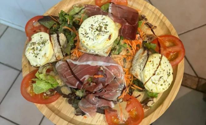 Restaurant traditionnel, La Chapelle-d'Abondance, La Taverne d'Ici et d'Ailleurs